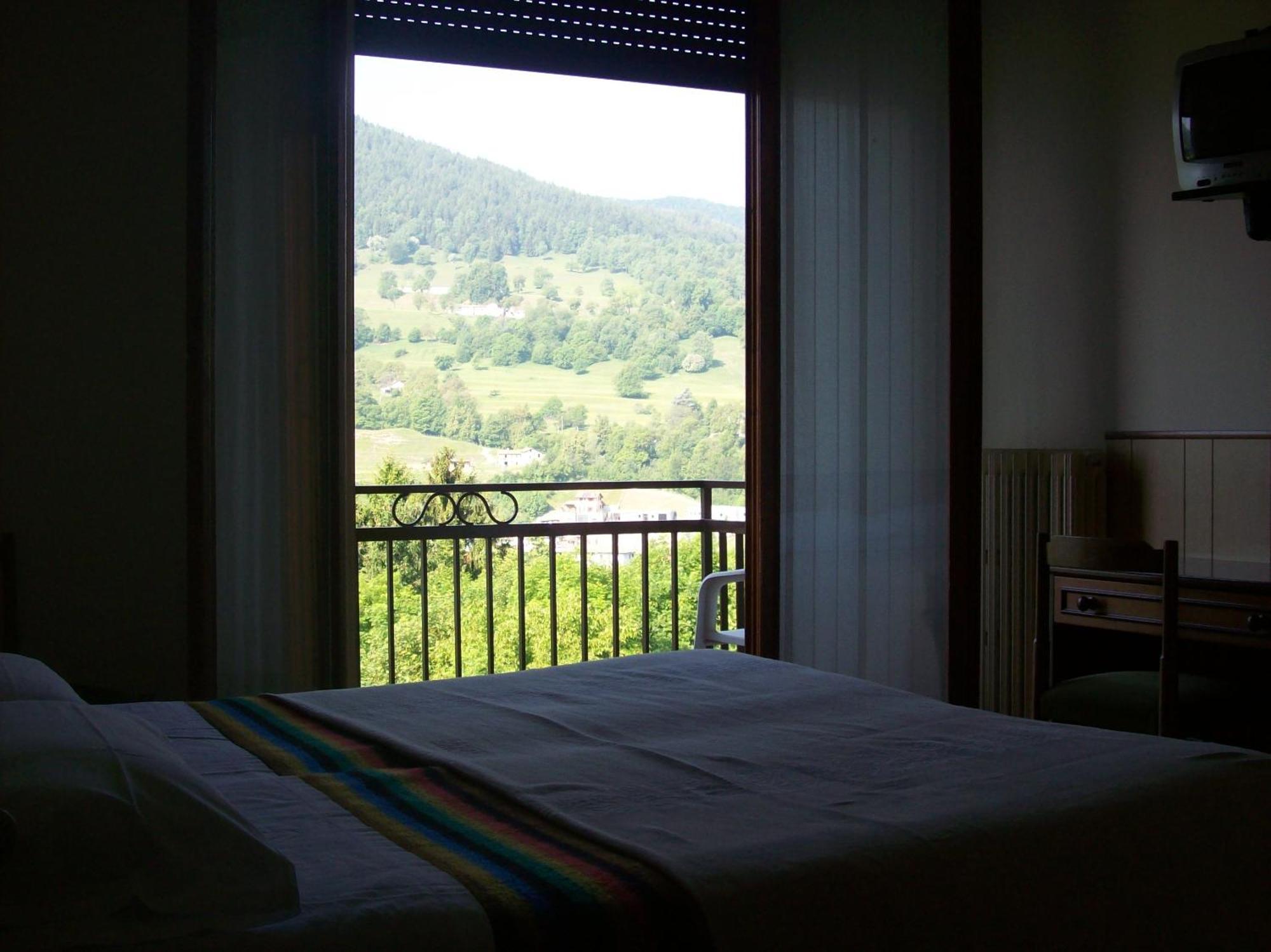 Hotel Valle Intelvi San Fedele Intelvi Bagian luar foto
